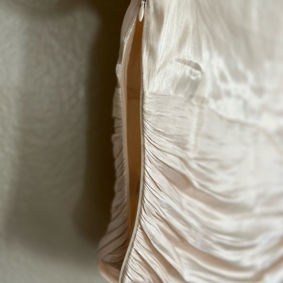 NWOT Stunning Option Ivory Balloon Sleeve Ruched Top - Picture 7 of 7